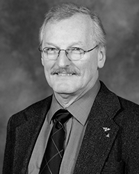 Shoreline Community College Trustee Tom Lux