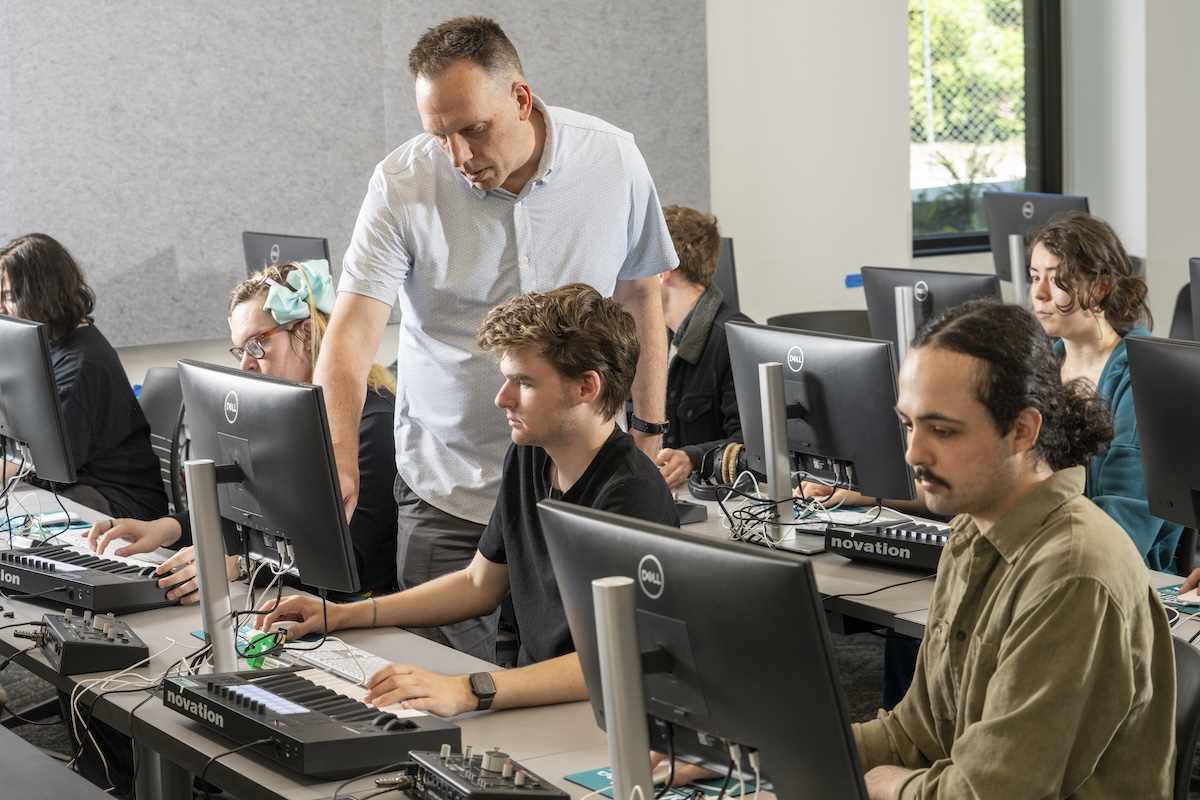 Shoreline College Music Production Class